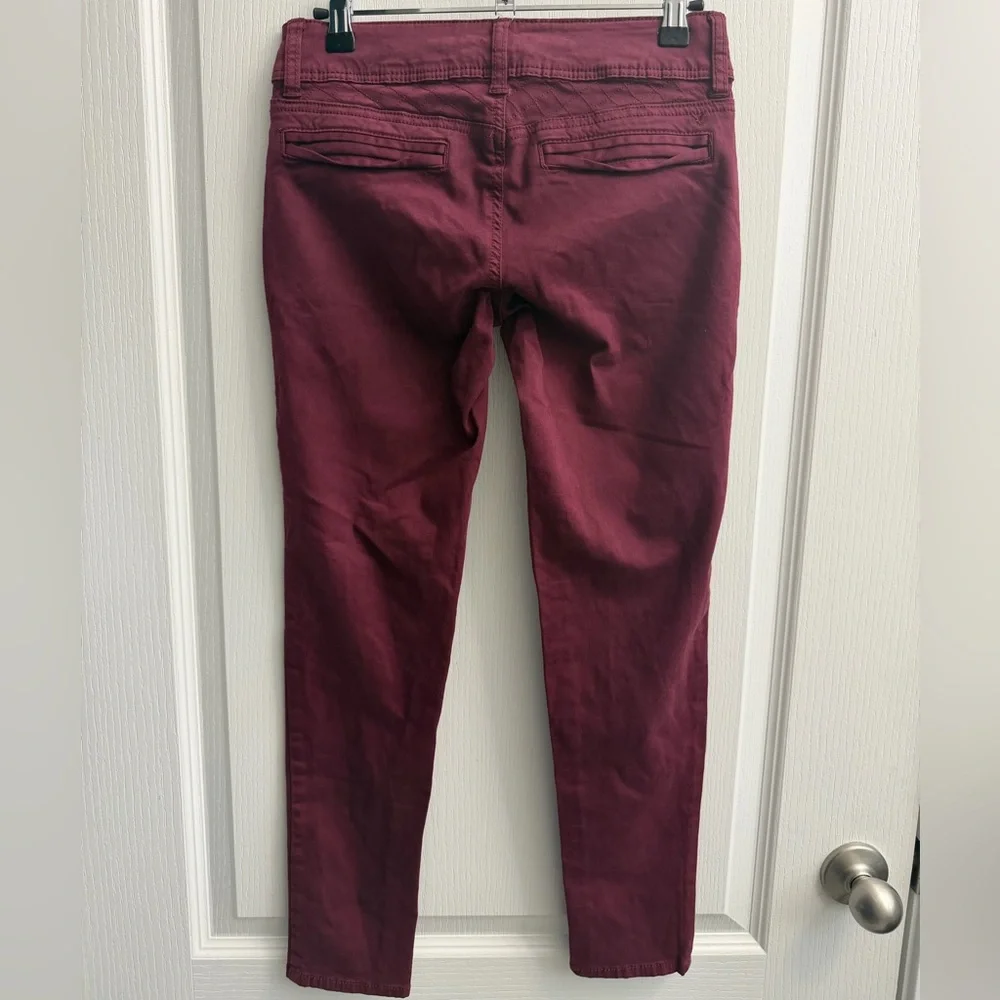 American Eagle Skinny Crop Pants Burgundy Size 0 (26” Waist)